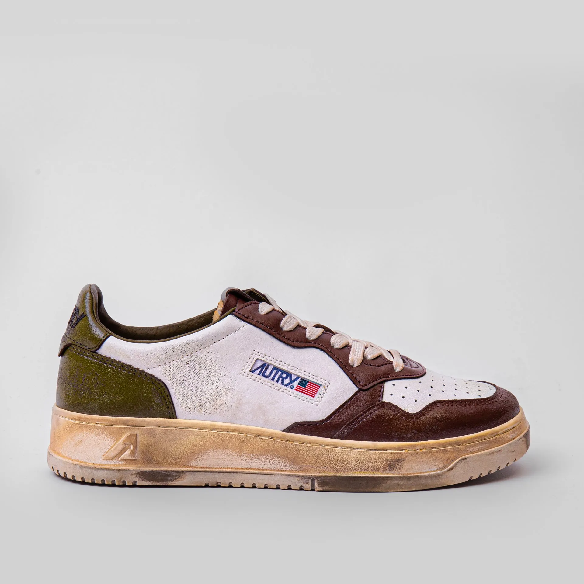 AUTRY SNEAKERS MEDALIST SUPER VINTAGE AVLM-VL 03 