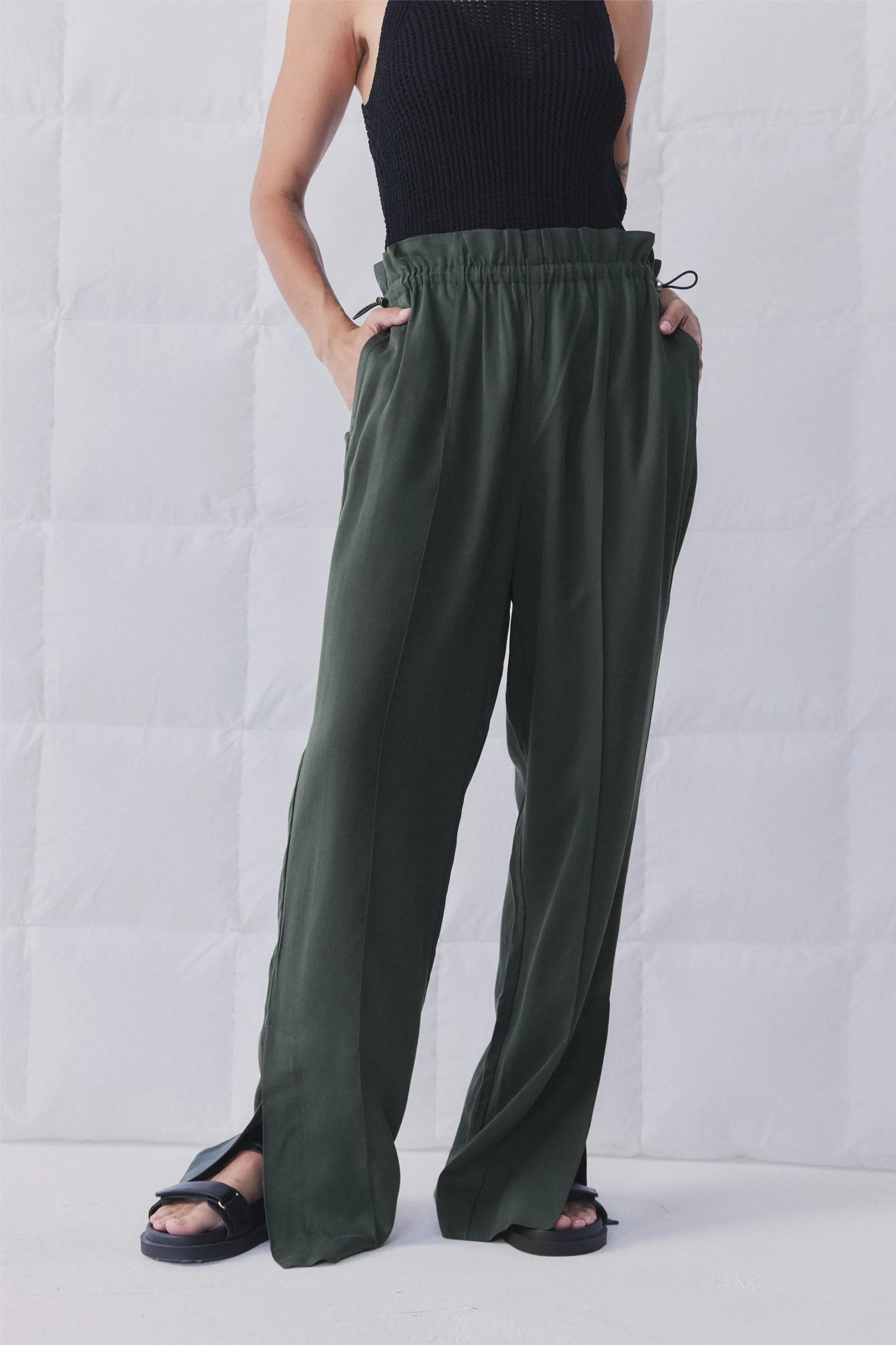 D-Luxe Split Hem Wide Leg Pant