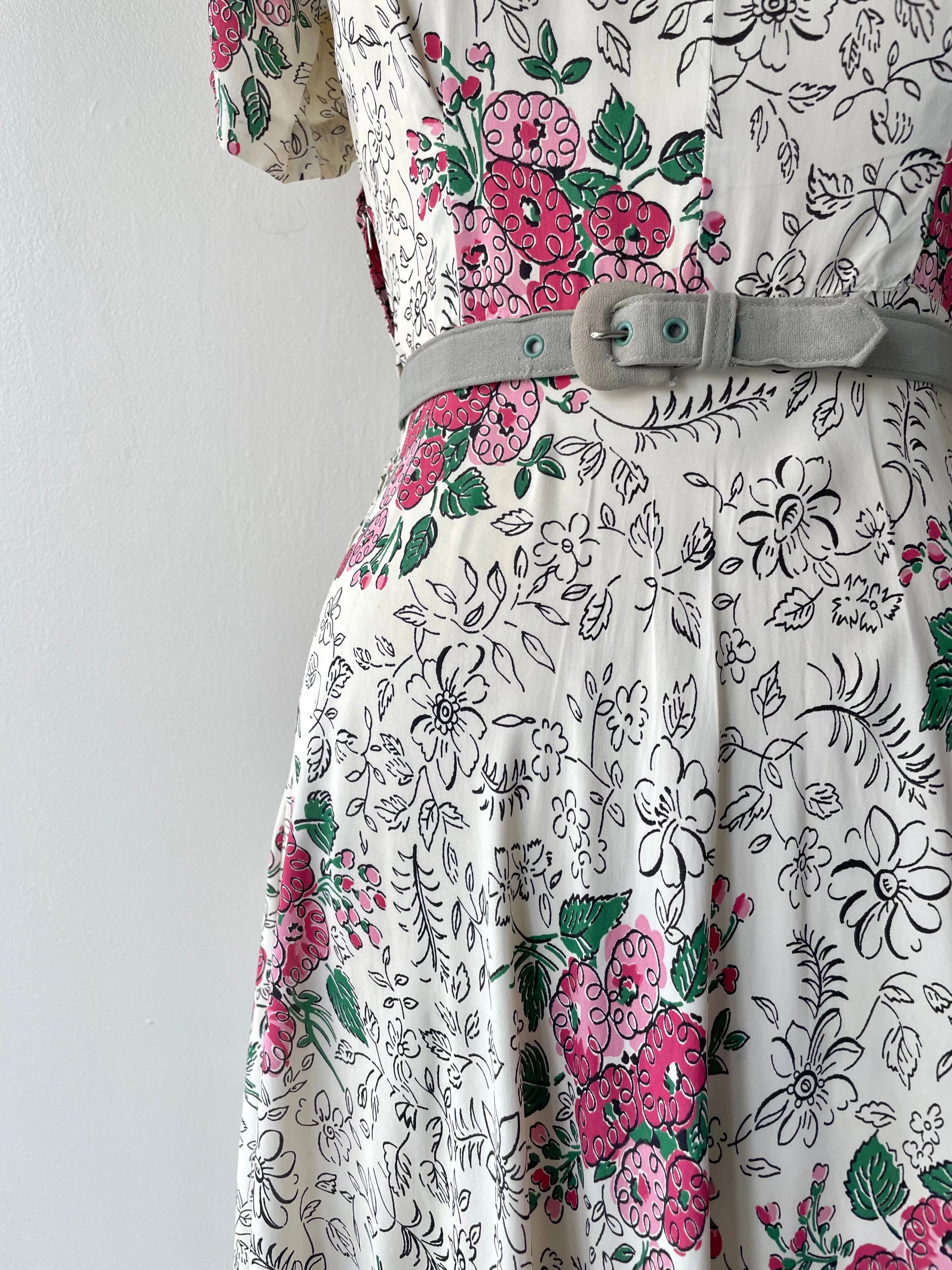 Floral Illustration Dress | 1940s