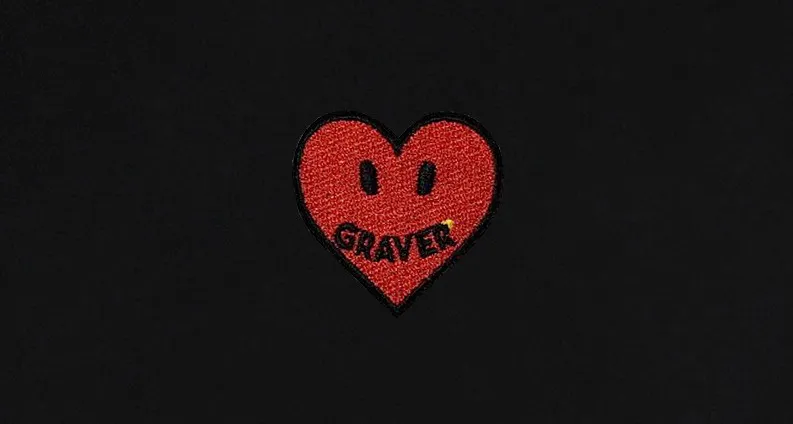 GRAVER  |[GRAVER]★SLEEVE HEART LOGO SMILE EMBROIDERY OVERFIT SHIRT