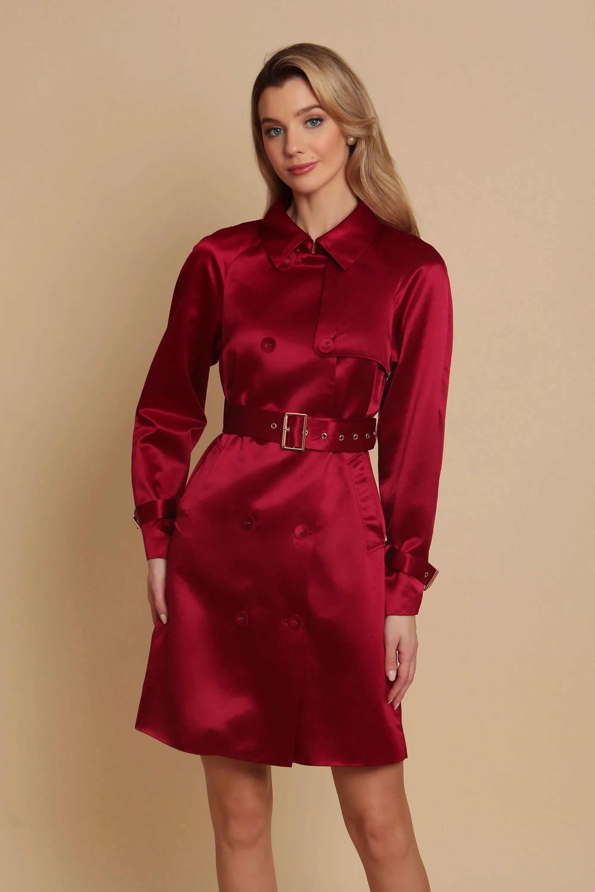 'La Dolce Vita' Wool and Silk Trench Coat in Rosso