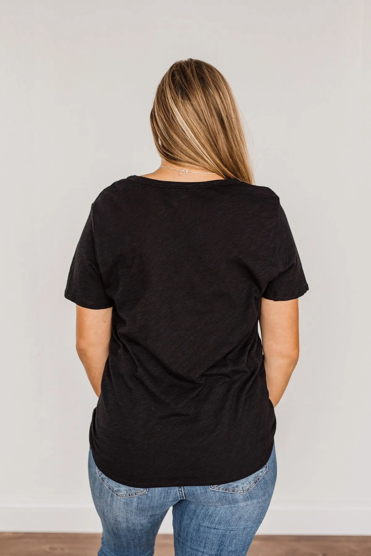 Mama Knows Best Distressed Graphic Tee- Black