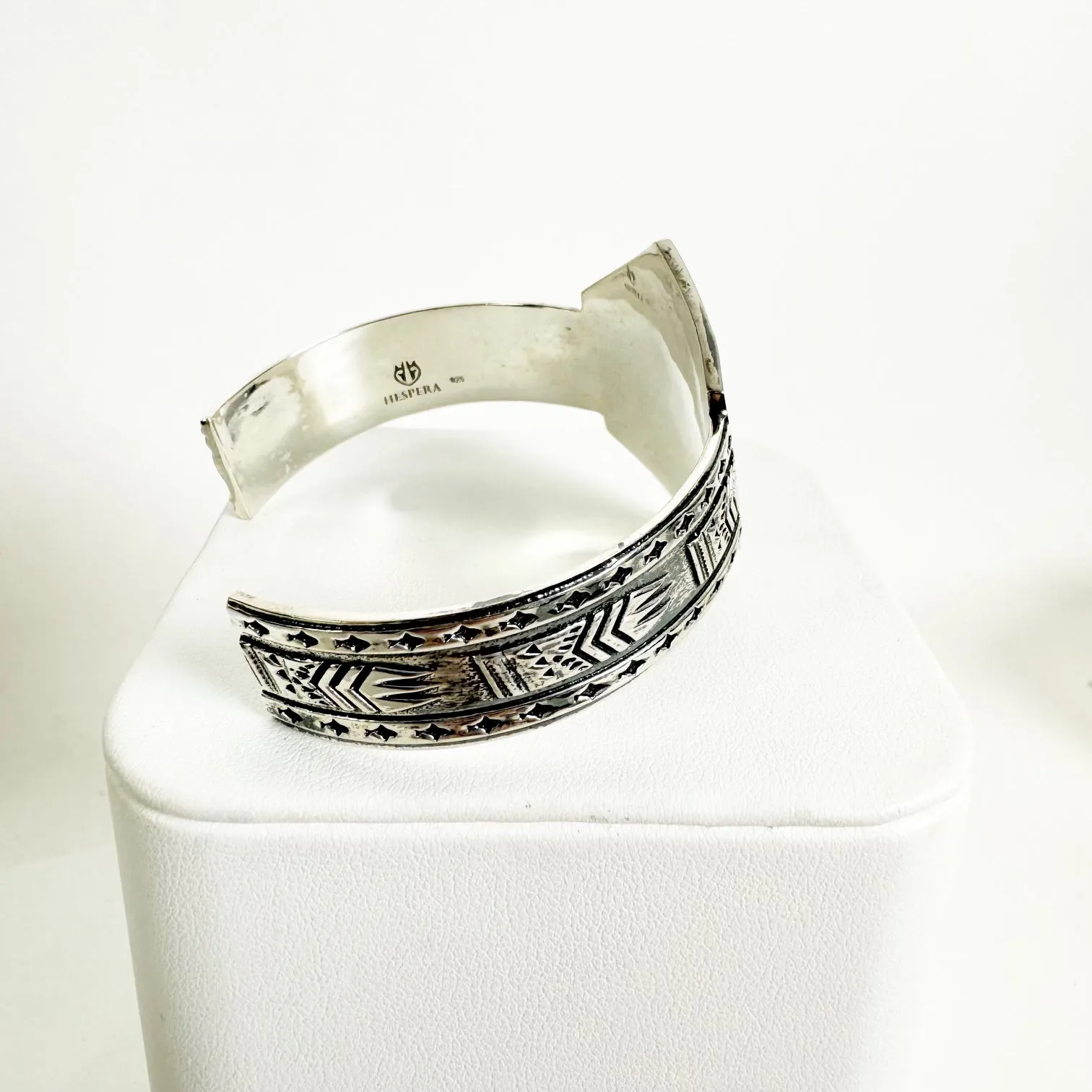 Maui Shield Cuff