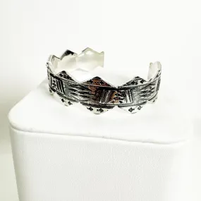 Maui Shockwave Cuff