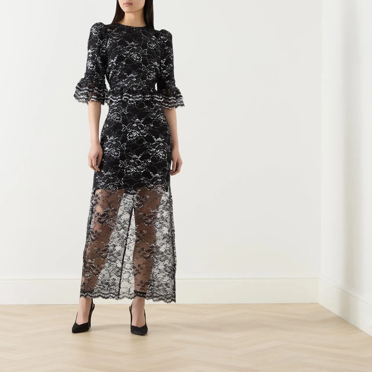 QUEENS OF ARCHIVE Skye Lace Ruffle Dress - Black