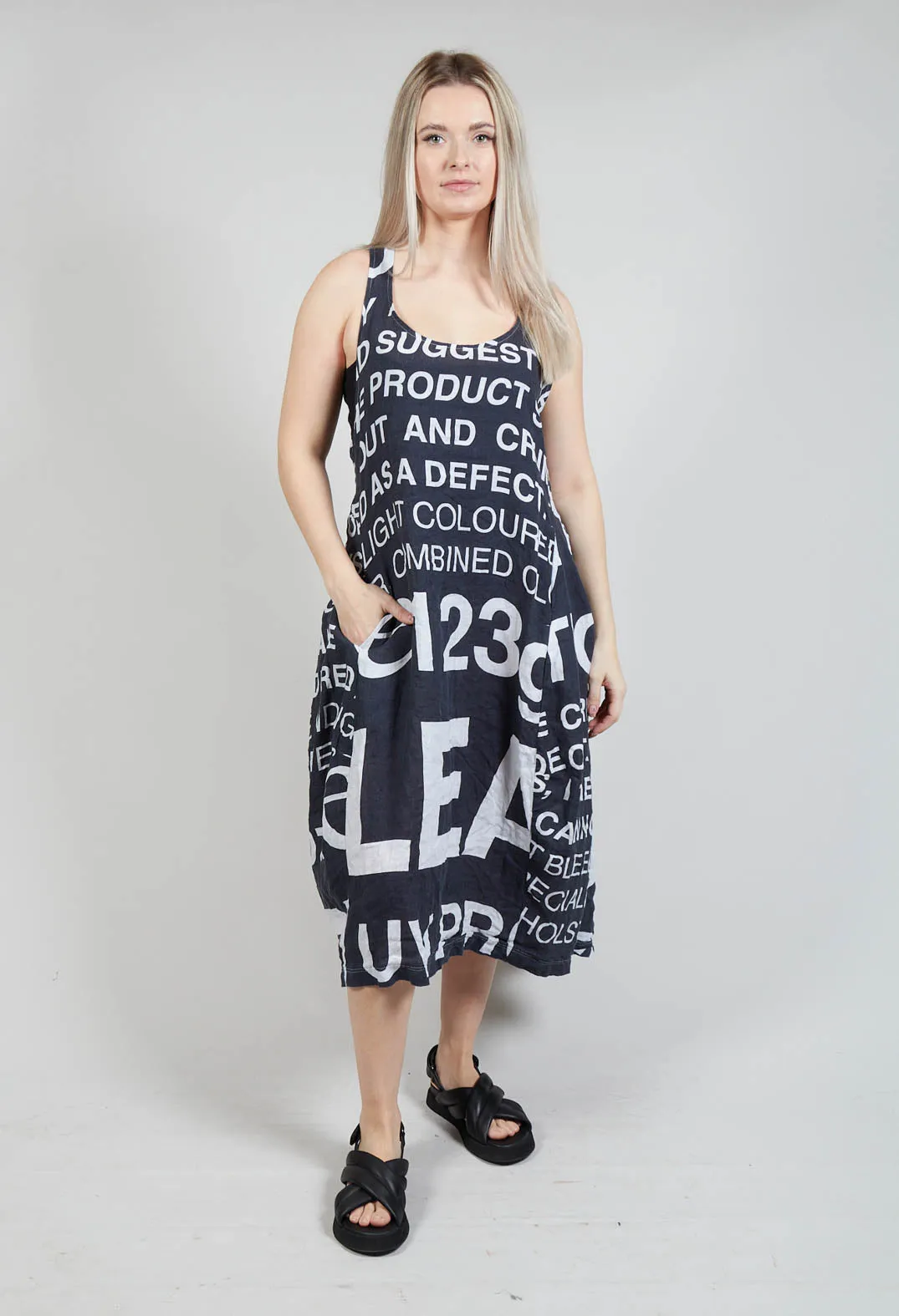 Sleeveless Linen Dress with Large Lettering in Black Print