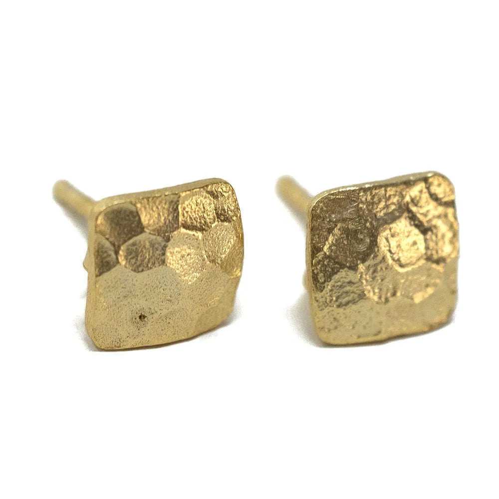 Stud No. 01 Gold Square