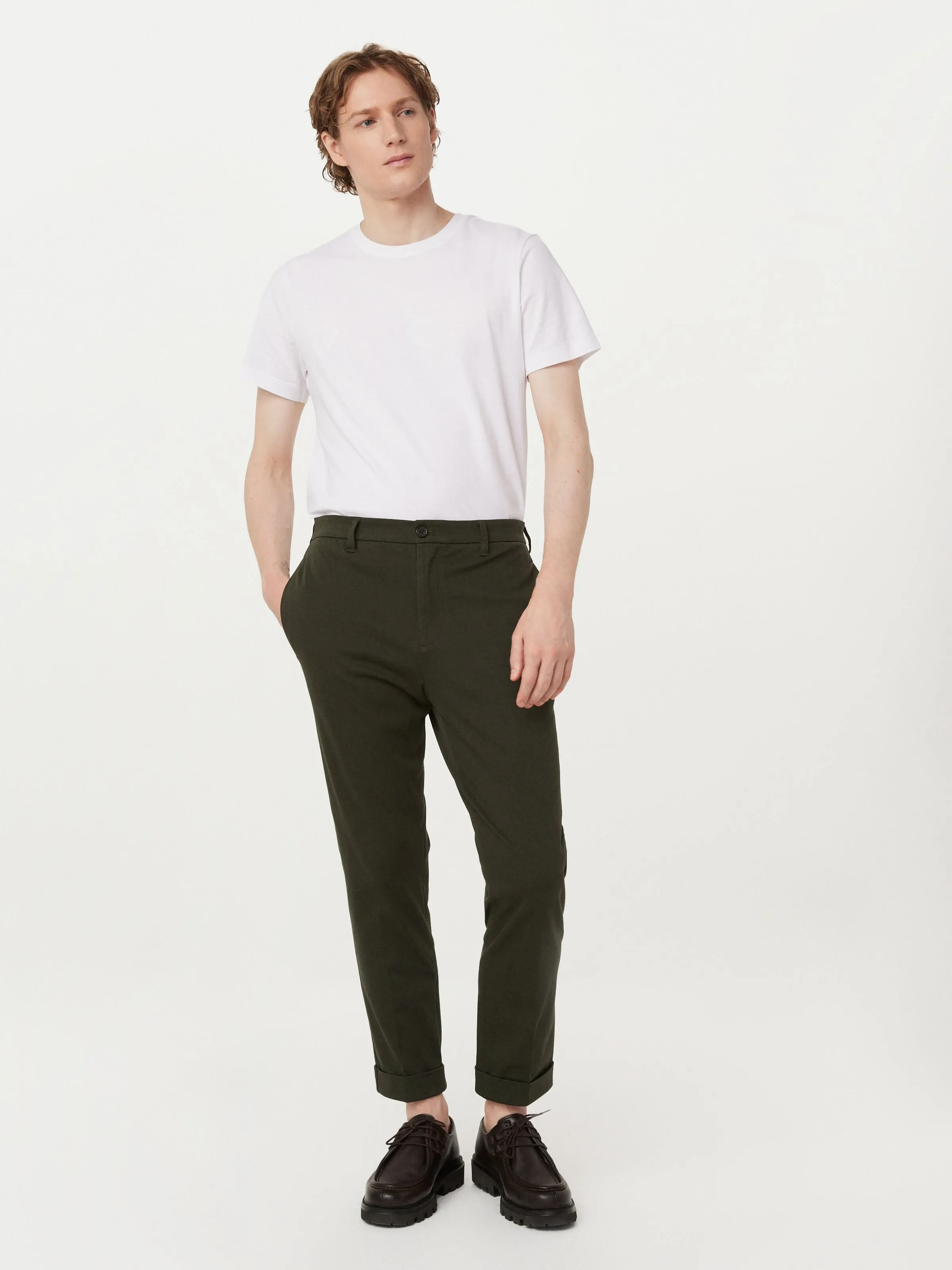 The Colin Tapered Flex Pant in Rosin