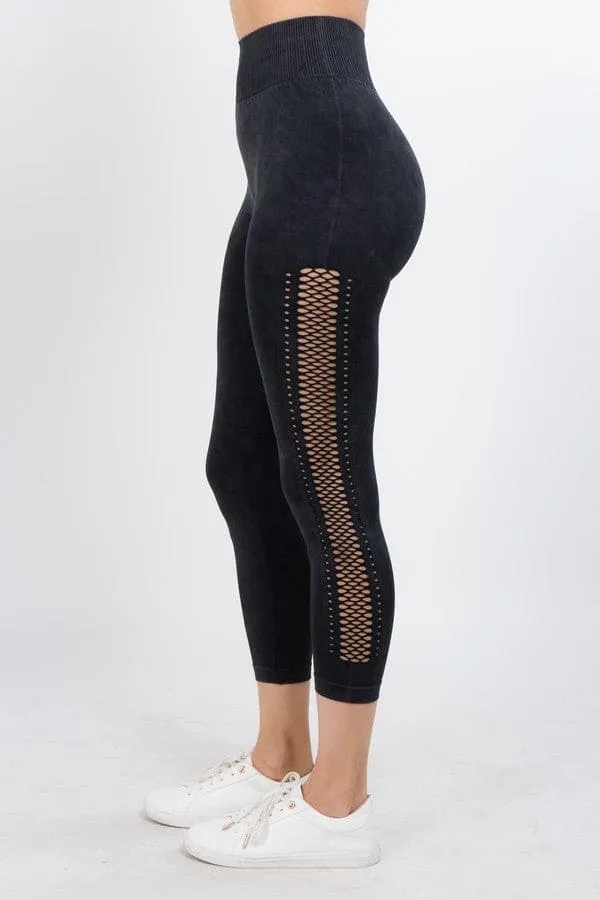 Vintage Side Mesh Capri Leggings