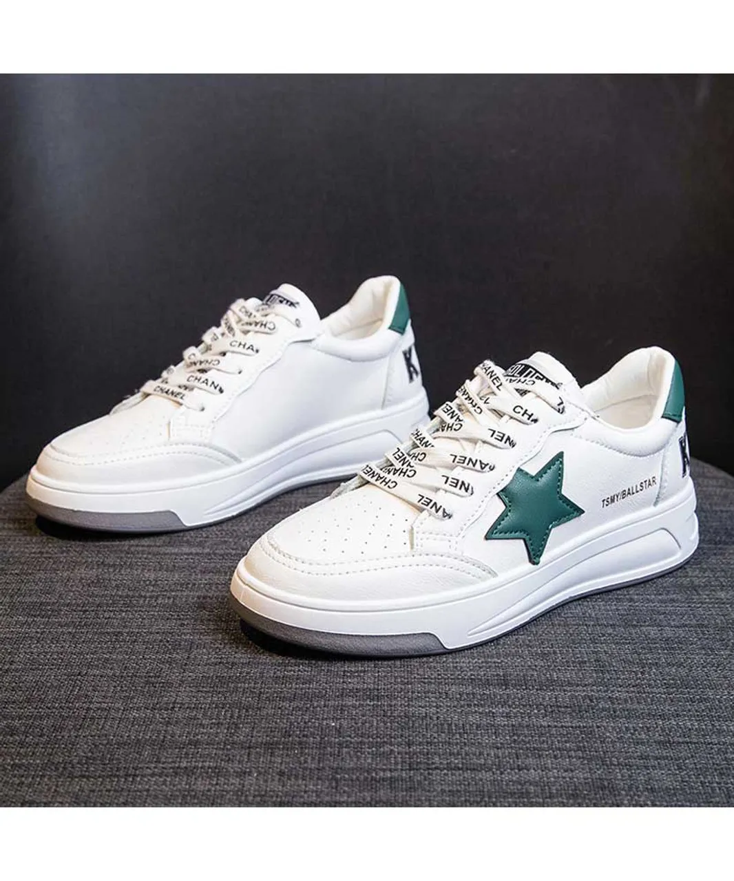 White green star letter print shoe sneaker